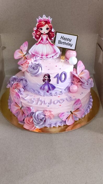 Doll Theme Cake