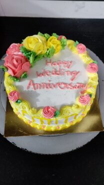 Wedding anniversary cake